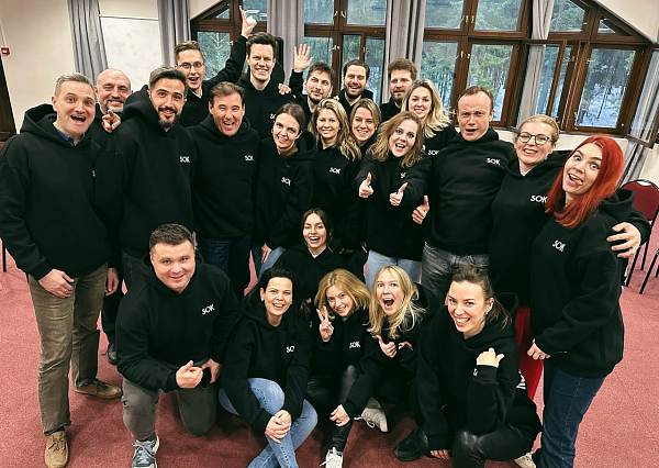 Создаем мир, где каждый человек живет в гармонии с работой, собственными ценностями и саморазвитием - 2 / 8