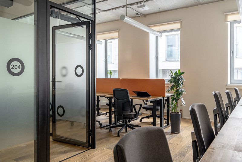 3 месяца по цене 2 на тарифы коворкинга ПЛЮС и ПРОФИ